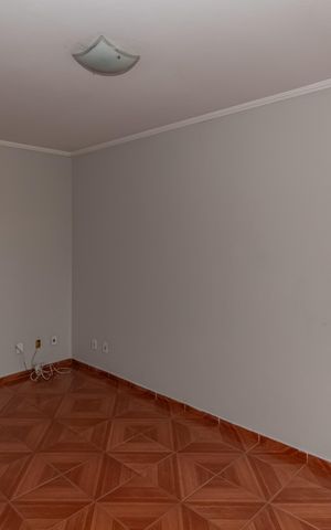 Casa para alugar com 95m², 2 quartos e 2 vagasSala de Estar