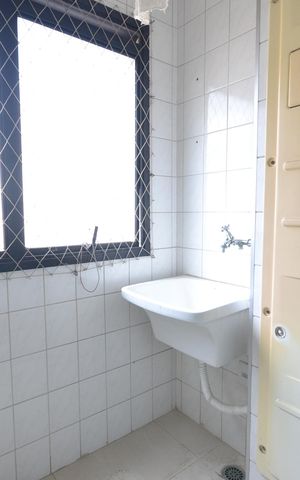 Apartamento à venda com 52m², 2 quartos e 1 vagaCozinha e Área de Serviço