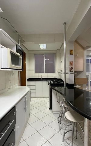 Apartamento à venda com 83m², 2 quartos e 1 vaga