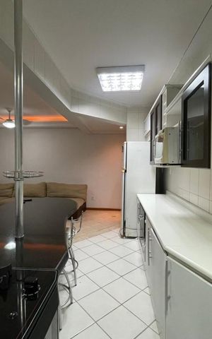Apartamento à venda com 83m², 2 quartos e 1 vaga