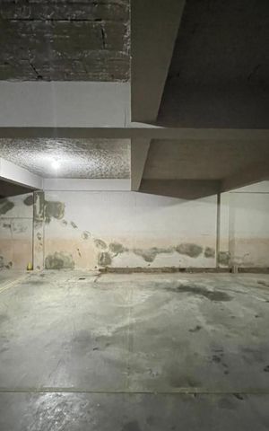Apartamento à venda com 83m², 2 quartos e 1 vaga