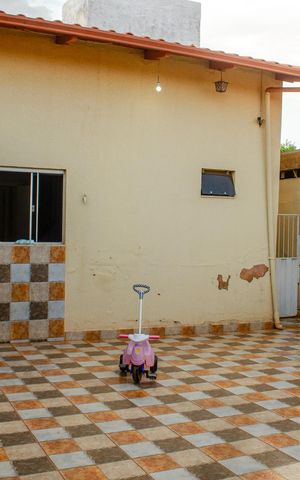 Casa à venda com 250m², 3 quartos e 3 vagas Casa à venda com 250m², 3 quartos e 3 vagasQuintal
