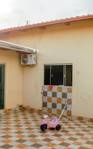 Casa à venda com 250m², 3 quartos e 3 vagas Casa à venda com 250m², 3 quartos e 3 vagasQuintal