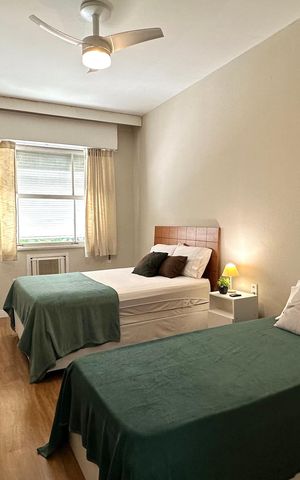 Apartamento para alugar com 120m², 3 quartos e 1 vaga