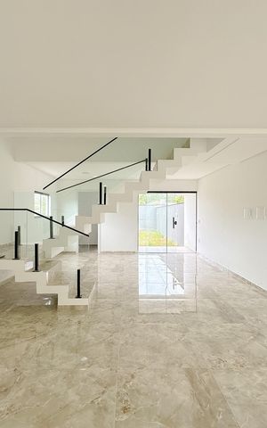 Casa para alugar com 157m², 3 quartos e 2 vagasSala