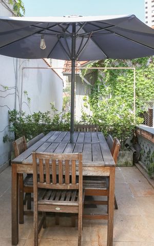 Casa à venda com 260m², 2 quartos e 1 vaga