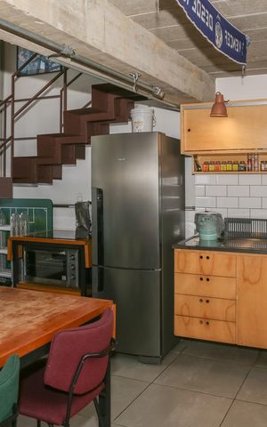 Casa à venda com 260m², 2 quartos e 1 vaga