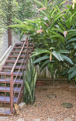 Casa à venda com 260m², 2 quartos e 1 vaga