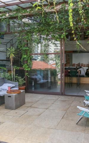 Casa à venda com 260m², 2 quartos e 1 vaga