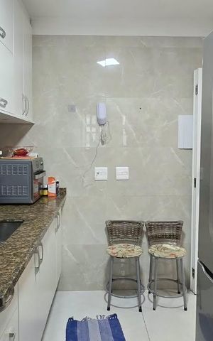 Apartamento para alugar com 73m², 3 quartos e 2 vagas Apartamento para alugar com 73m², 3 quartos e 2 vagasCozinha e Área de Serviço