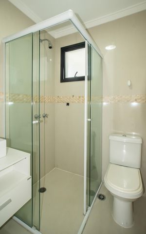 Apartamento para alugar com 62m², 2 quartos e 2 vagas Apartamento para alugar com 62m², 2 quartos e 2 vagasBanheiro da Suíte