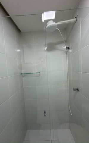 Apartamento à venda com 54m², 2 quartos e 1 vaga Apartamento à venda com 54m², 2 quartos e 1 vagaBanheiro social