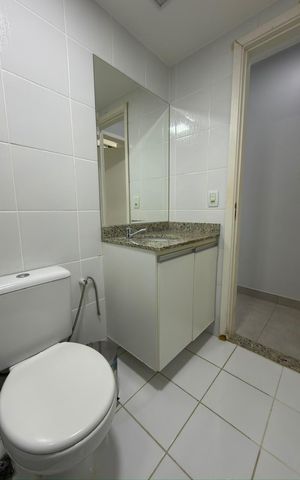 Apartamento à venda com 54m², 2 quartos e 1 vaga Apartamento à venda com 54m², 2 quartos e 1 vagaBanheiro social