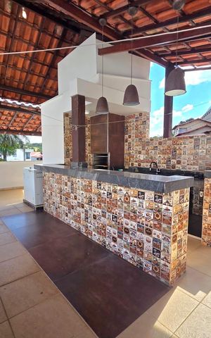 Casa à venda com 140m², 3 quartos e 4 vagas Casa à venda com 140m², 3 quartos e 4 vagasTerraço Gourmet