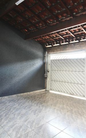 Casa à venda com 142m², 3 quartos e 2 vagas Casa à venda com 142m², 3 quartos e 2 vagasGaragem