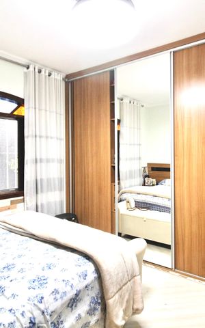Casa à venda com 142m², 3 quartos e 2 vagas Casa à venda com 142m², 3 quartos e 2 vagasSuite 1