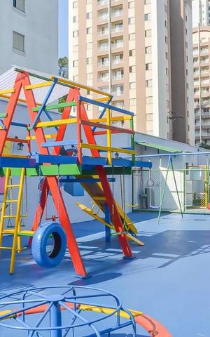 Apartamento à venda com 65m², 2 quartos e 1 vaga Apartamento à venda com 65m², 2 quartos e 1 vagaÁrea comum - Playground