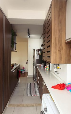 Apartamento à venda com 84m², 2 quartos e 2 vagasCozinha