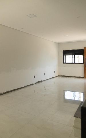 Casa para alugar com 130m², 3 quartos e 2 vagas