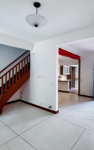 Casa para alugar com 102m², 3 quartos e sem vaga