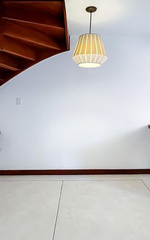 Casa para alugar com 102m², 3 quartos e sem vaga
