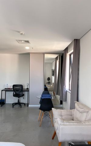 Studio para alugar com 33m², 1 quarto e 1 vaga Studio para alugar com 33m², 1 quarto e 1 vagaSala - Quarto