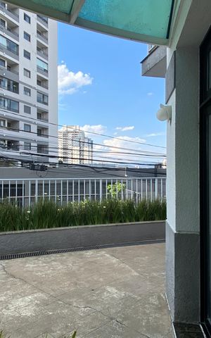 Studio para alugar com 33m², 1 quarto e 1 vaga Studio para alugar com 33m², 1 quarto e 1 vagaFachada do Prédio - Placa