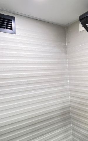 Studio para alugar com 33m², 1 quarto e 1 vaga Studio para alugar com 33m², 1 quarto e 1 vagaBanheiro
