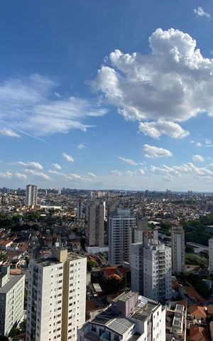 Studio para alugar com 33m², 1 quarto e 1 vaga Studio para alugar com 33m², 1 quarto e 1 vagaÁrea comum - Piscina - VIsta