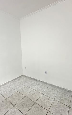 Casa para alugar com 47m², 2 quartos e sem vaga Casa para alugar com 47m², 2 quartos e sem vagaSala
