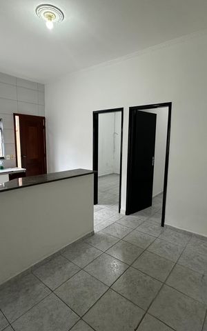 Casa para alugar com 47m², 2 quartos e sem vaga Casa para alugar com 47m², 2 quartos e sem vagaSala