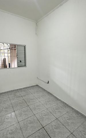 Casa para alugar com 47m², 2 quartos e sem vaga Casa para alugar com 47m², 2 quartos e sem vagaQuarto 1