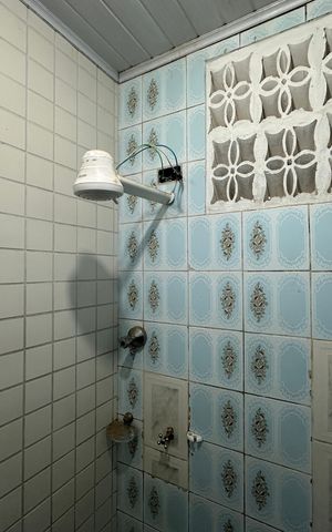 Casa para alugar com 47m², 2 quartos e sem vaga Casa para alugar com 47m², 2 quartos e sem vagaBanheiro