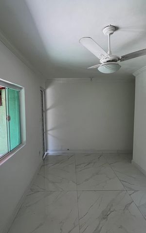 Casa de condomínio para alugar com 90m², 1 quarto e 1 vaga Casa de condomínio para alugar com 90m², 1 quarto e 1 vagaSala