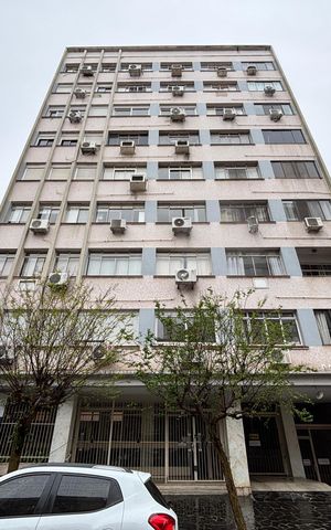 Apartamento para alugar com 70m², 2 quartos e 1 vaga Apartamento para alugar com 70m², 2 quartos e 1 vagaFachada