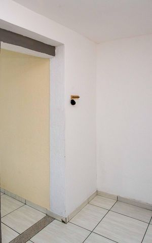 Casa à venda com 300m², 2 quartos e 6 vagasHall de entrada