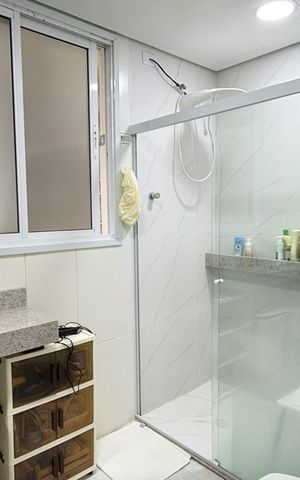 Apartamento à venda com 82m², 2 quartos e sem vagaBanheiro