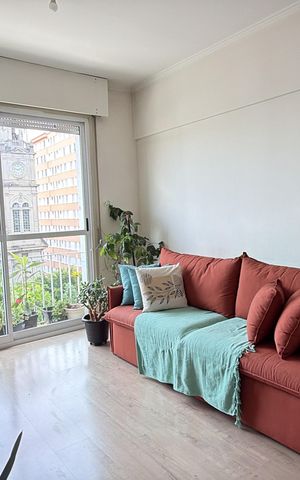 Apartamento à venda com 82m², 2 quartos e sem vagaSala