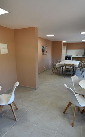 Apartamento para alugar com 42m², 2 quartos e 1 vagaÁrea comum - Salão de festas