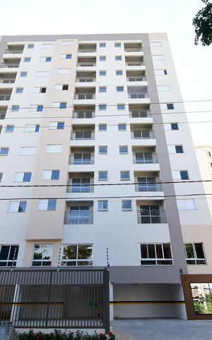 Apartamento para alugar com 42m², 2 quartos e 1 vagaFachada do Prédio