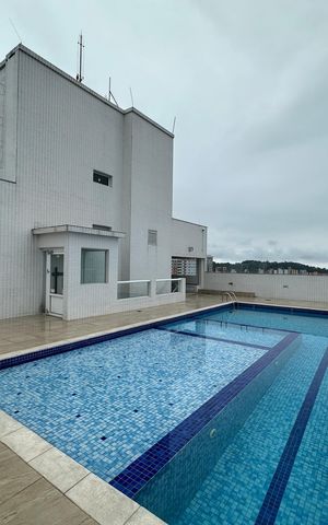 Apartamento para alugar com 105m², 2 quartos e 2 vagas Apartamento para alugar com 105m², 2 quartos e 2 vagasÁrea comum - Piscina
