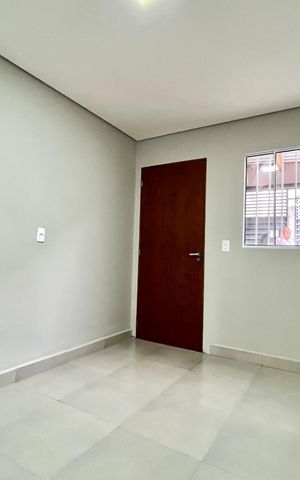 Casa para alugar com 70m², 2 quartos e 1 vaga Casa para alugar com 70m², 2 quartos e 1 vagaSala