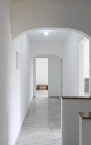 Casa para alugar com 270m², 4 quartos e 4 vagasCorredor