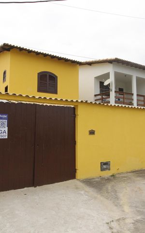 Casa para alugar com 270m², 4 quartos e 4 vagasFachada