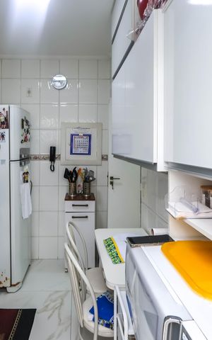 Apartamento à venda com 53m², 2 quartos e 1 vagaCozinha