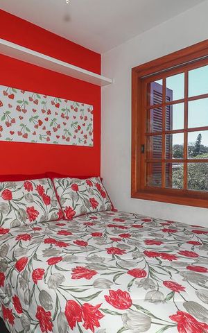 Casa à venda com 246m², 5 quartos e 2 vagas Casa à venda com 246m², 5 quartos e 2 vagasQuarto 2