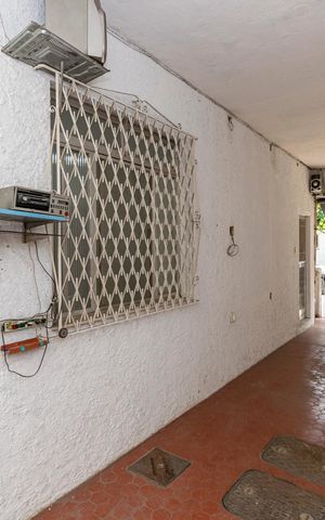 Casa de condomínio à venda com 190m², 4 quartos e 2 vagas