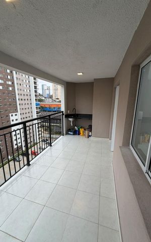 Apartamento para alugar com 49m², 2 quartos e sem vaga Apartamento para alugar com 49m², 2 quartos e sem vagaVaranda