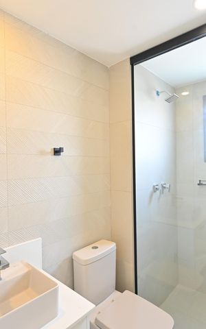 Apartamento para alugar com 77m², 2 quartos e 1 vagaBanheiro da Suíte 1
