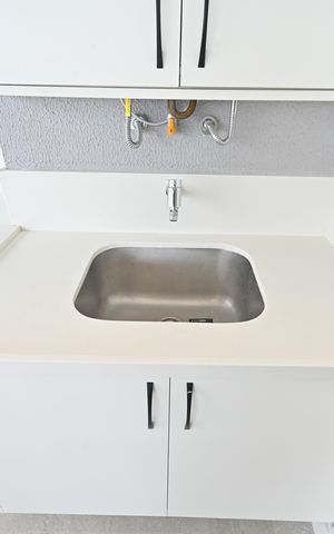 Apartamento para alugar com 77m², 2 quartos e 1 vagaLavanderia